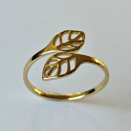 Anillo ajustable SEREINE de plata 925 bañada en oro 18K con diseño de hojas entrelazadas