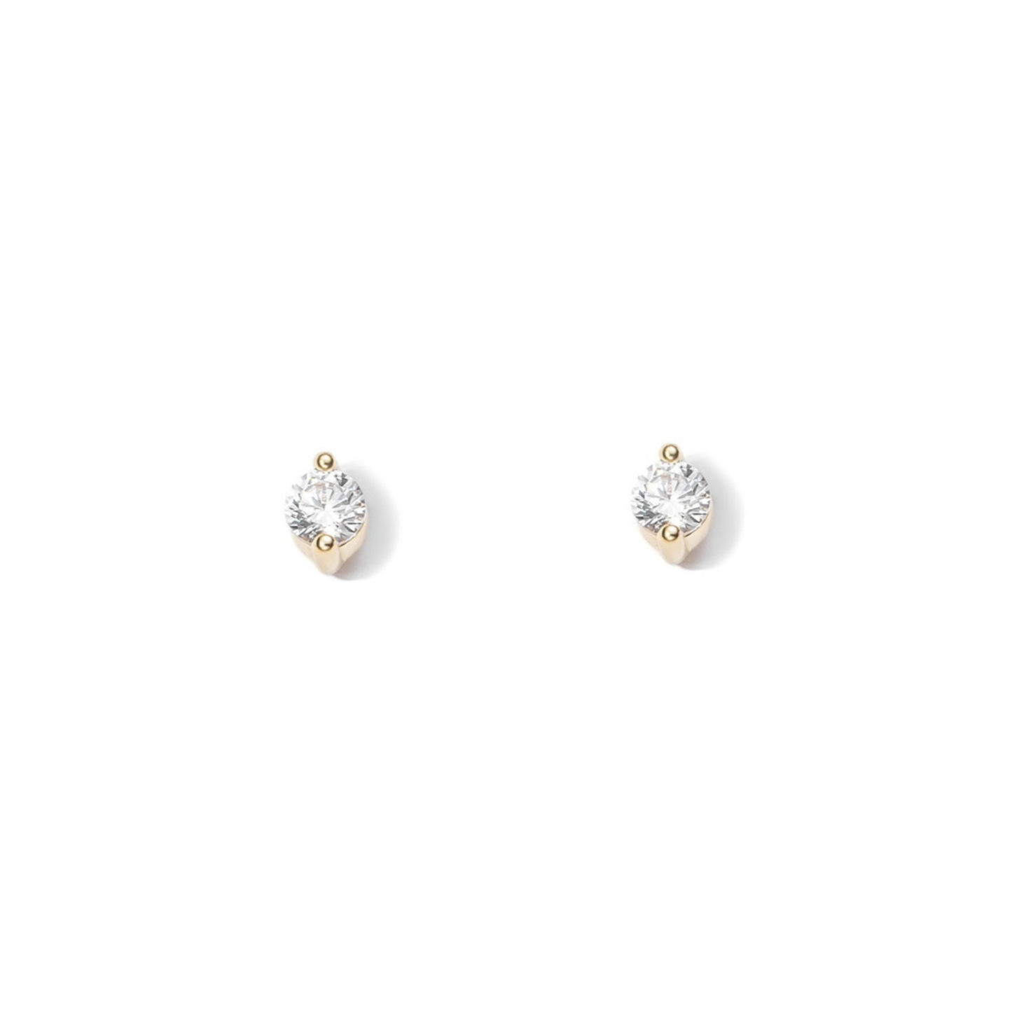 Detalle de pendientes COEUR Petii ÉCLAT de plata 925 bañada en oro 18K