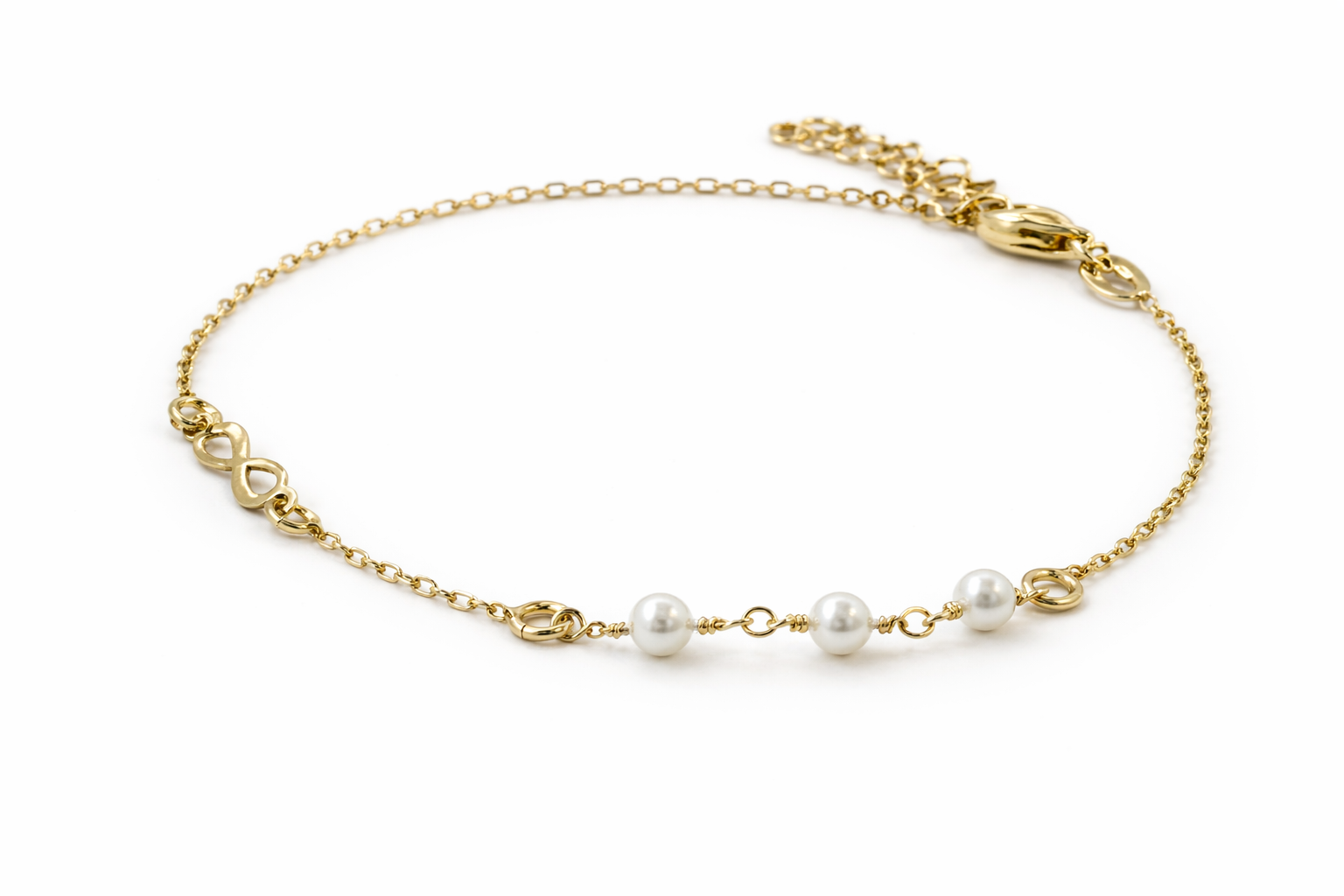 Vista completa de pulsera AMALIE de plata bañada en oro con perlas 