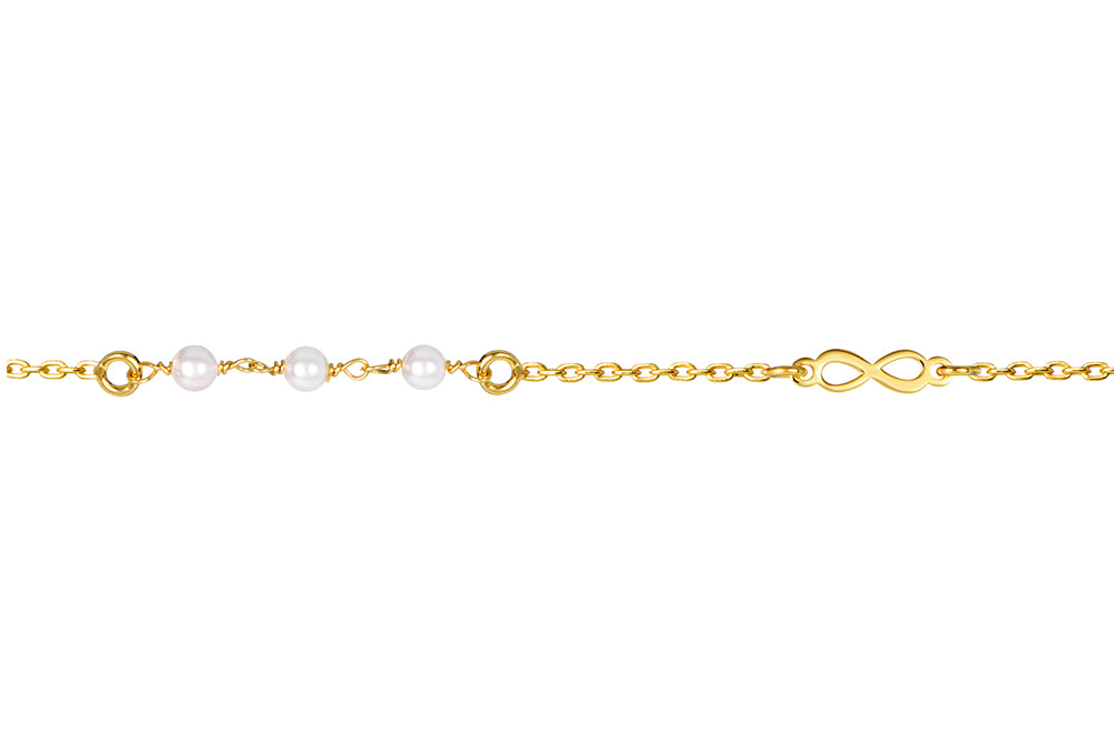 Detalle de las perlas naturales de pulsera AMALIE bañada en oro 18K
